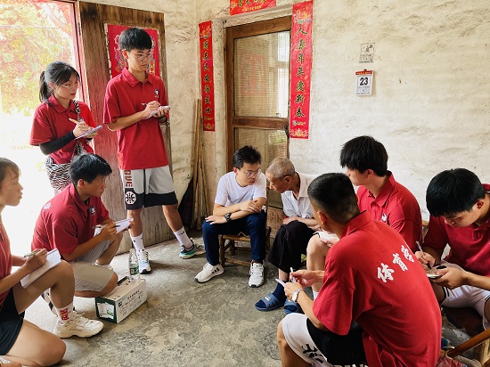 说明: C:\Users\Administrator\Desktop\0638太阳集团官网2022年大学生暑期“三下乡”社会实践活动(三)\0638太阳集团官网2022年大学生暑期“三下乡”社会实践活动(三)\2.JPG