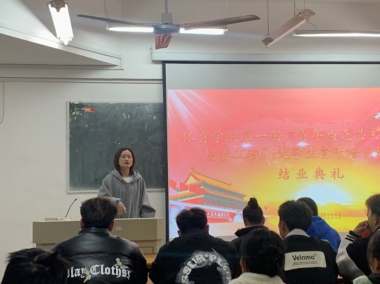 说明: C:\Users\Administrator\Desktop\0638太阳集团官网第一期“青马工程”培训班圆满结束\0638太阳集团官网第一期“青马工程”培训班圆满结束\8f10637ca19e176c2d032dfe1090832.jpg