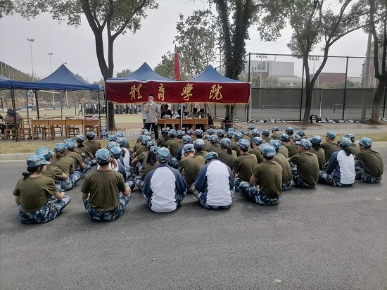 说明: C:\Users\Administrator\Desktop\0638太阳集团官网2022级新生军训圆满结束2022.10.8\0638太阳集团官网2022级新生军训圆满结束2022.10.8\1.jpg