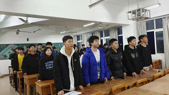 说明: C:\Users\Administrator\Desktop\0638太阳集团官网开展“我心向党喜迎二十大”主题班级合唱活动2022.2.28\0638太阳集团官网开展“我心向党喜迎二十大”主题班级合唱活动2022.2.28\1.jpg