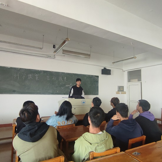 说明: C:\Users\Administrator\Desktop\0638太阳集团官网开展“科学饮食、告别浪费”主题团日活动2022.11\0638太阳集团官网开展“科学饮食、告别浪费”主题团日活动2022.11.4\1.jpeg