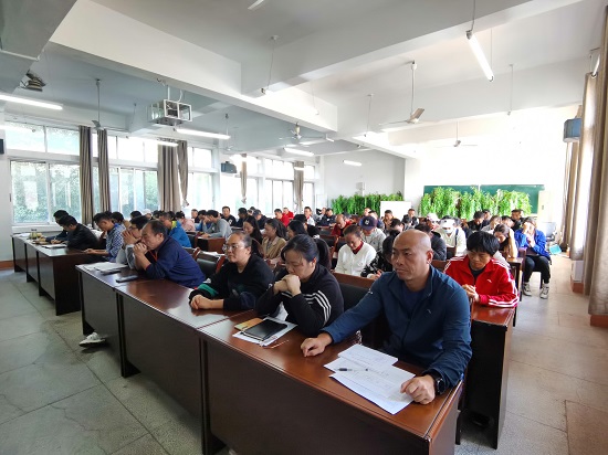 说明: C:\Users\Administrator\Desktop\0638太阳集团官网召开师德师风建设专题报告会\0638太阳集团官网召开师德师风建设专题报告会\IMG_20221102_140828.jpg