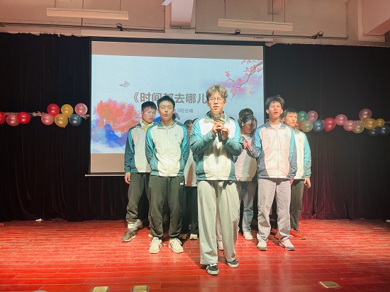 说明: C:\Users\Administrator\Desktop\0638太阳集团官网举办2021年迎新文艺表演大赛2021.12.15\0638太阳集团官网举办2021年迎新文艺表演大赛2021.12.15\6.jpg