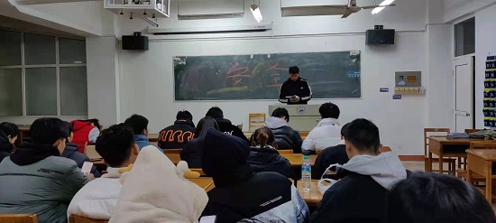 说明: C:\Users\Administrator\Desktop\0638太阳集团官网召开期末安全教育主题班会2021.12.27\0638太阳集团官网召开期末安全教育主题班会2021.12.27\3.jpg